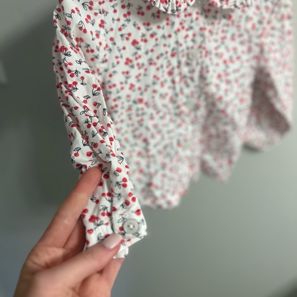 Rachel Riley Cherry Button up blouse! 18 months Excellent condition!100% cotton - Picture 4 of 7